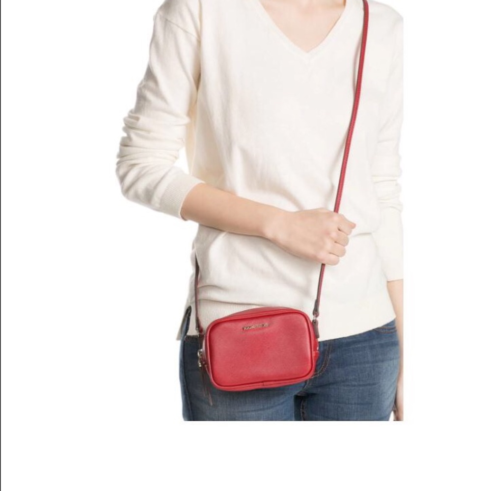 🍑MANGO Mini Camera Crossbody Cell Wallet Bag MNG